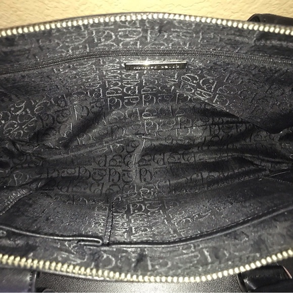 Charles David Small Handbag - Picture 4 of 10